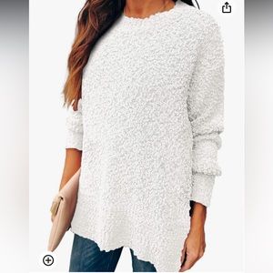 NWOT Woman’s Long Sleeve Crewneck Side Slit Popcorn Sweater
